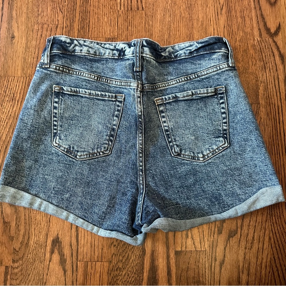 Wild Fable High Rise Shorts - Picture 2 of 4